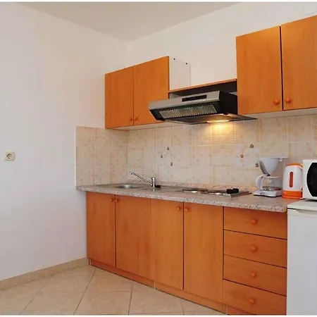 In - Insel 41286 Apartamento *
